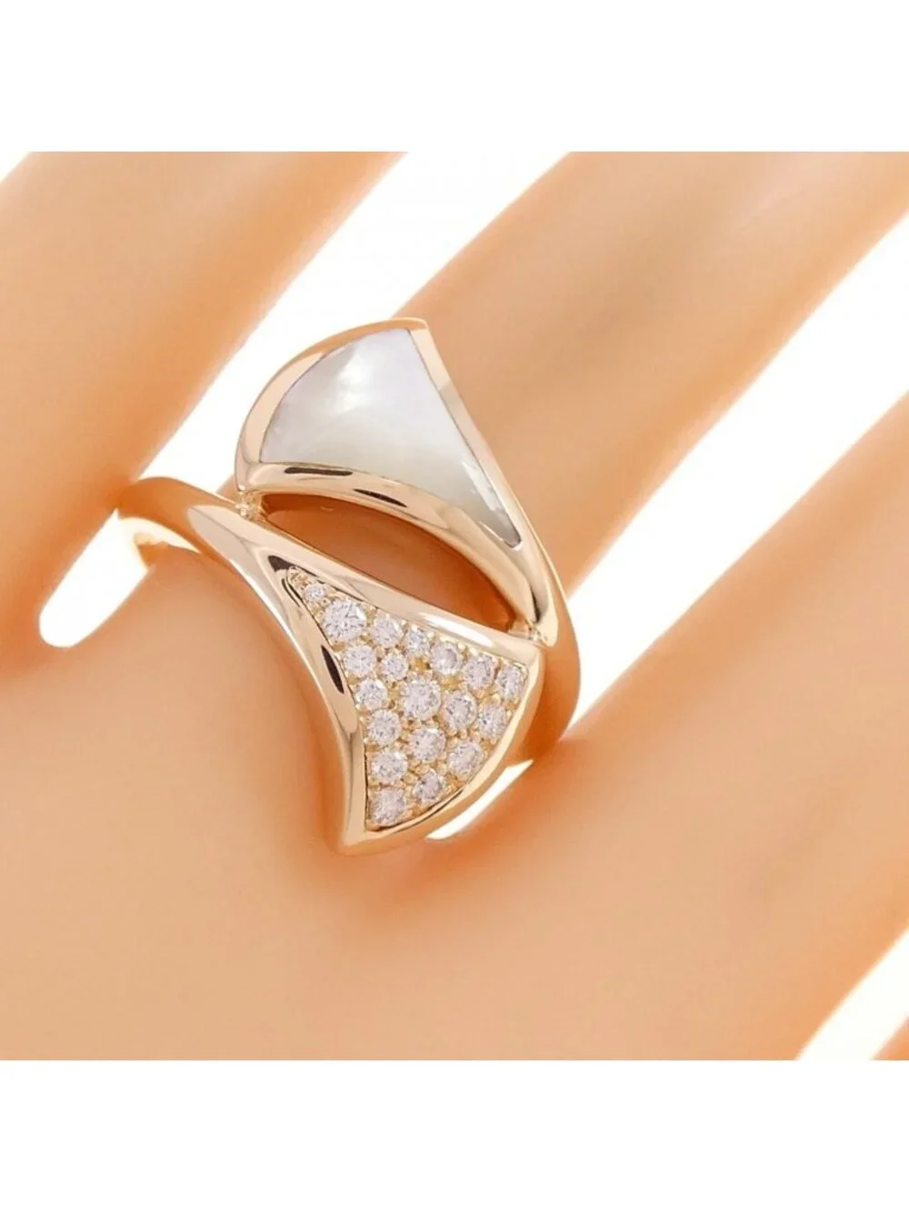 Bvlgari Diva's Dream Ring